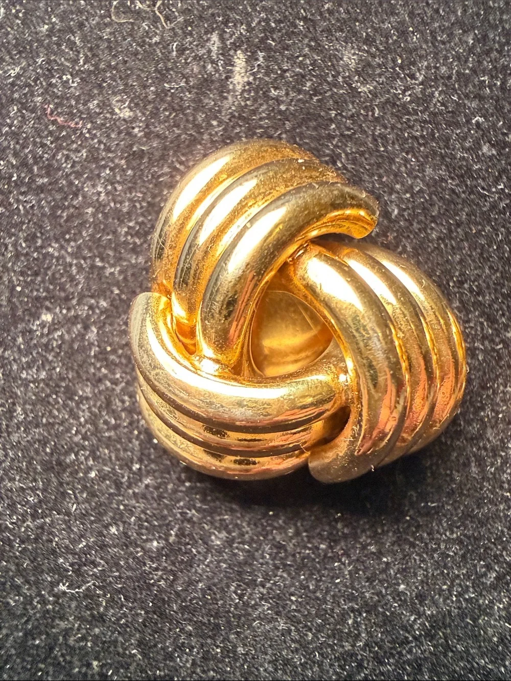 Classic Gold Knot Clip-On Earrings for Women LIKE NEW